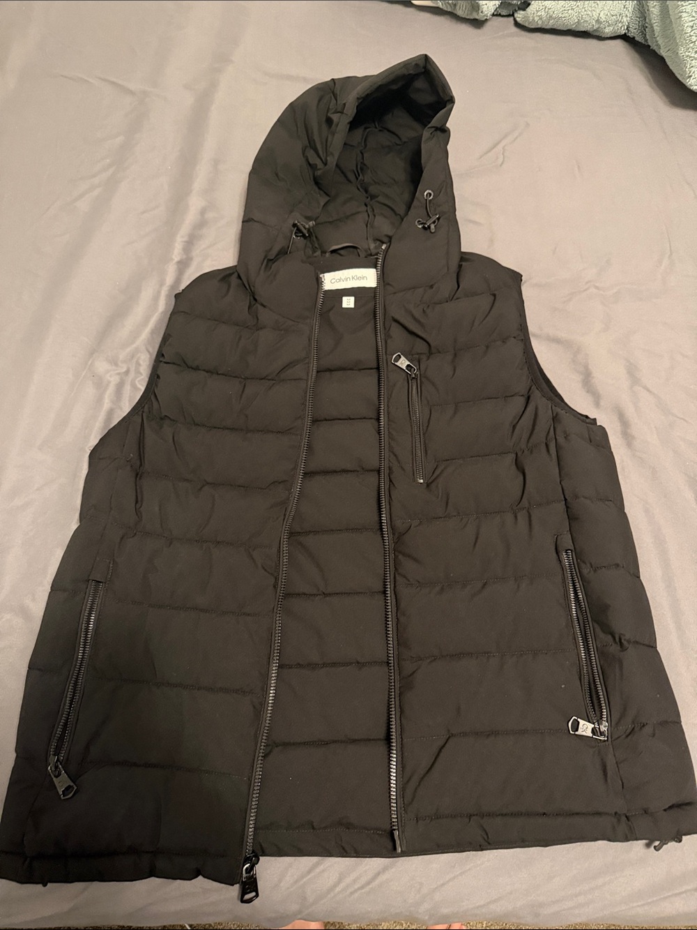 Calvin Klein Men’s Black Quilted Hooded Puffer Vest with Zipper Pockets